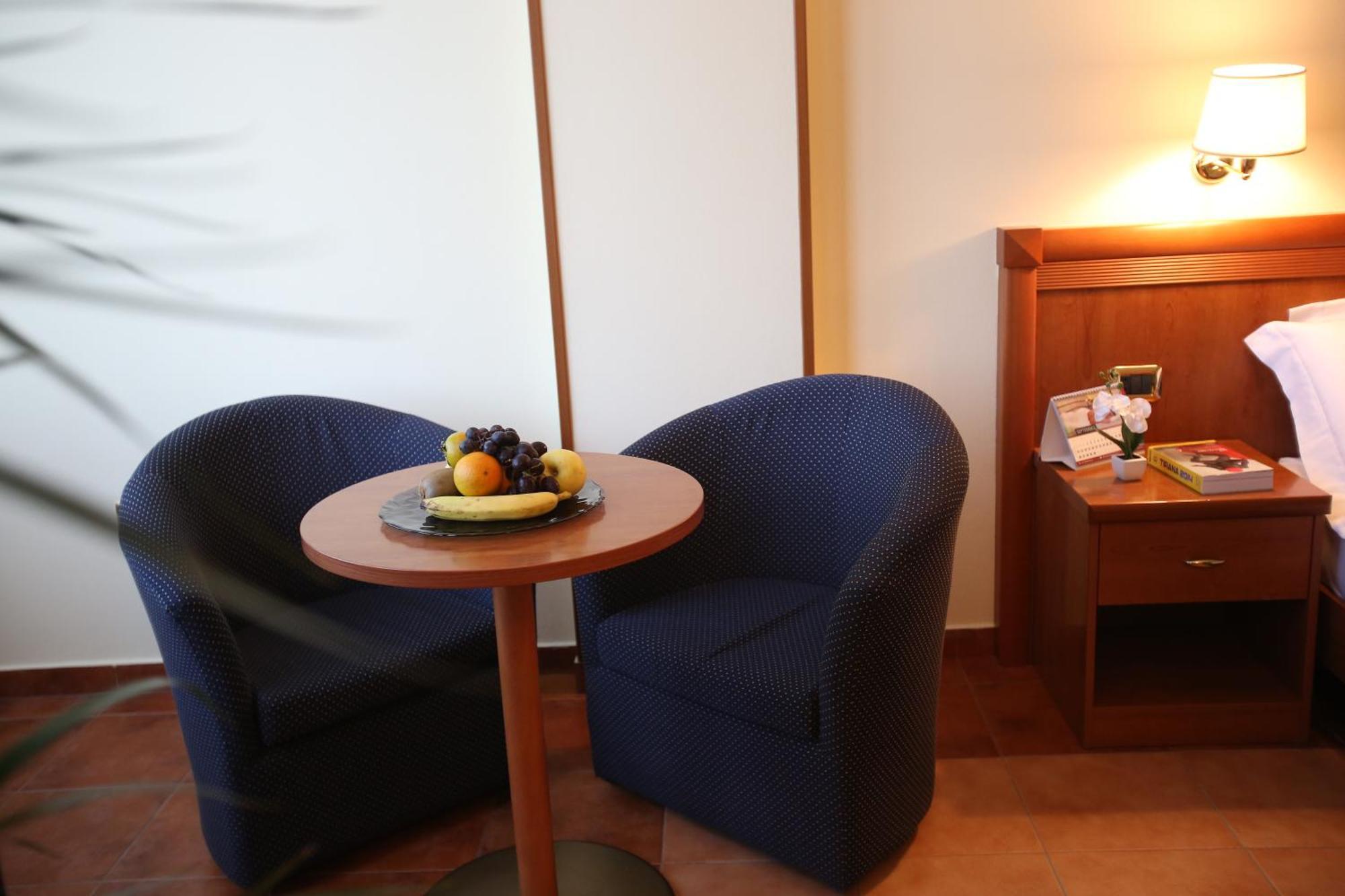 Hotel Continental Vorë Habitación foto